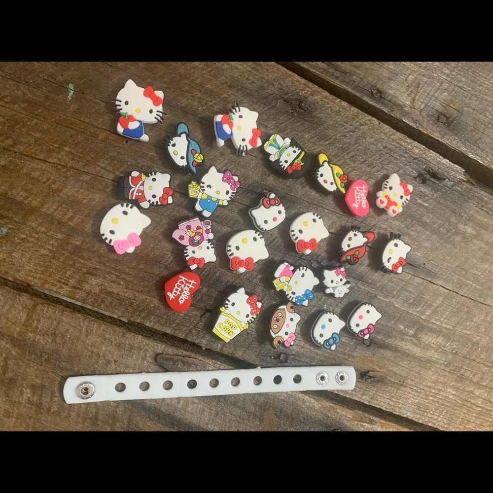 Croc Charms Hello Kitty - 23pc